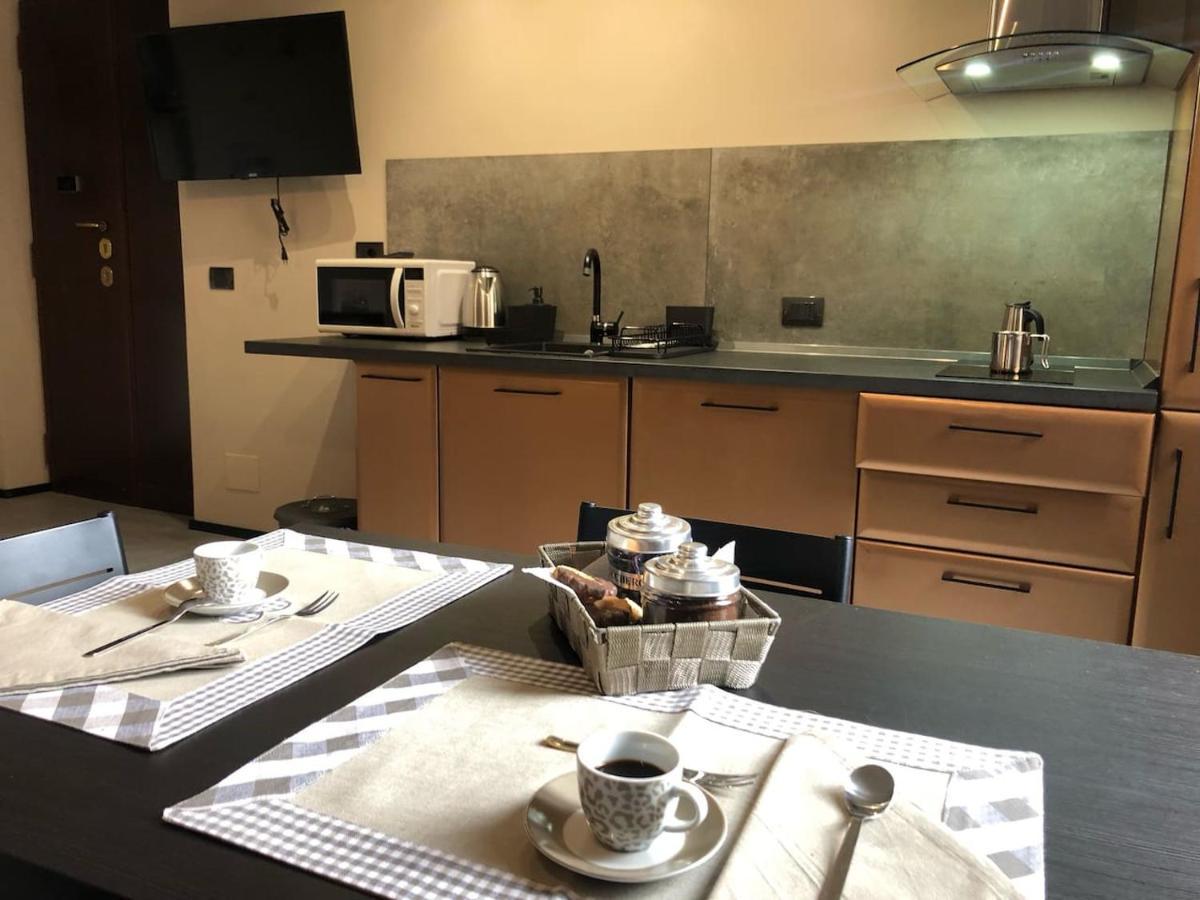Interno 18 - Appartamento A San Giovanni Рим Экстерьер фото